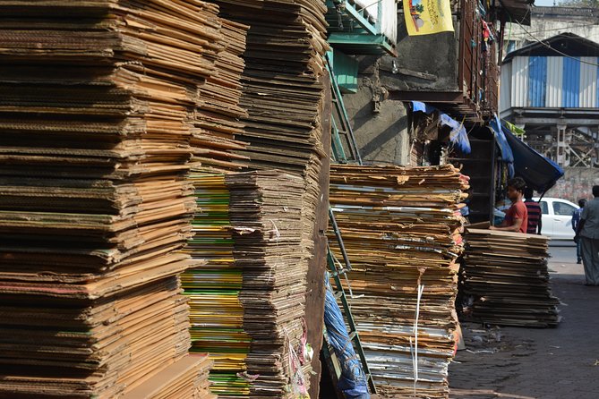 Private Slumdog Millionaire Tour in Dharavi with Slum Visit - Stop 1: The commercial side—recycling, factories, and real outputs