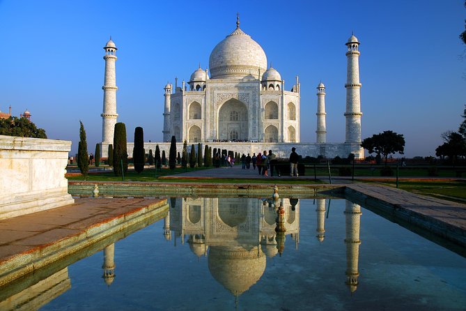 Same Day Tour from Mumbai to Taj Mahal and Agra With Flights - Key points worth weighing before you book