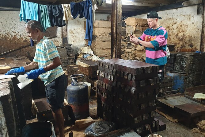 Small Group Tour of Dharavi Slum - Dharavi and Kumbharwada: What This 2-Hour Walk Really Shows