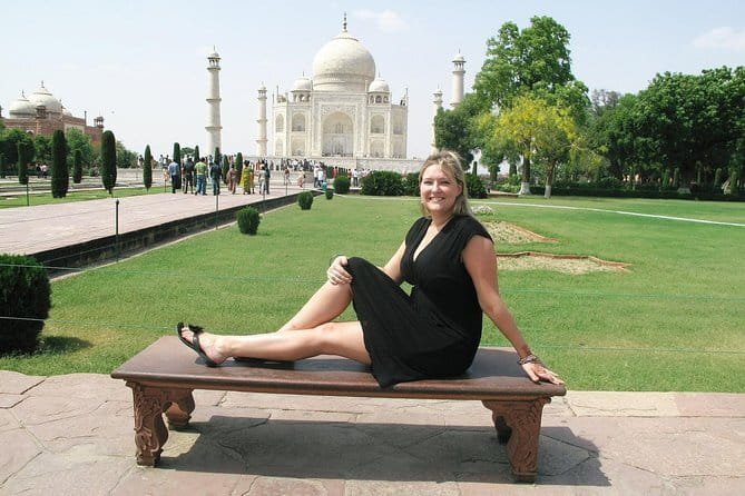 Taj Mahal Day Trip Including Same Day Flights from Mumbai - Practical Tips to Keep Your Day Smooth
