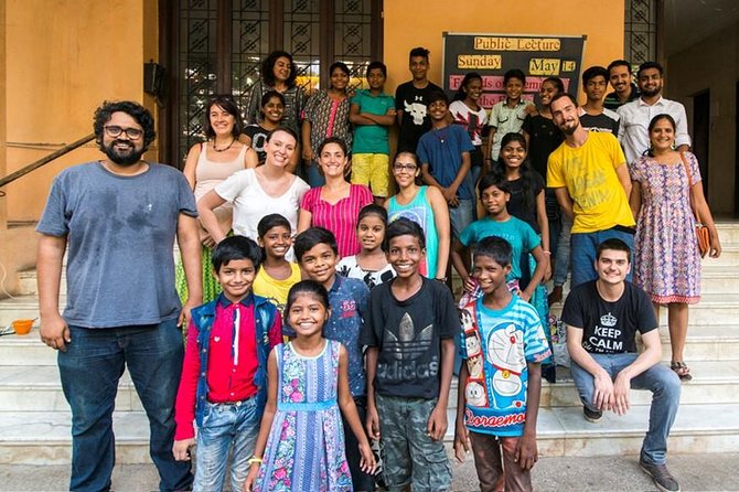 Ultimate Mumbai Full Day: Sights, Bollywood Dance, Lunch & Spices - Lalbaug Spice Market: roast, grind, and build your own masala