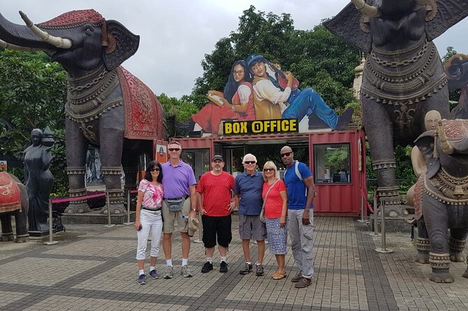 Unveiling Bollywood: Grand Tour of Iconic Real Sets & Their Story - Key Things That Make This Tour Worth Your Time