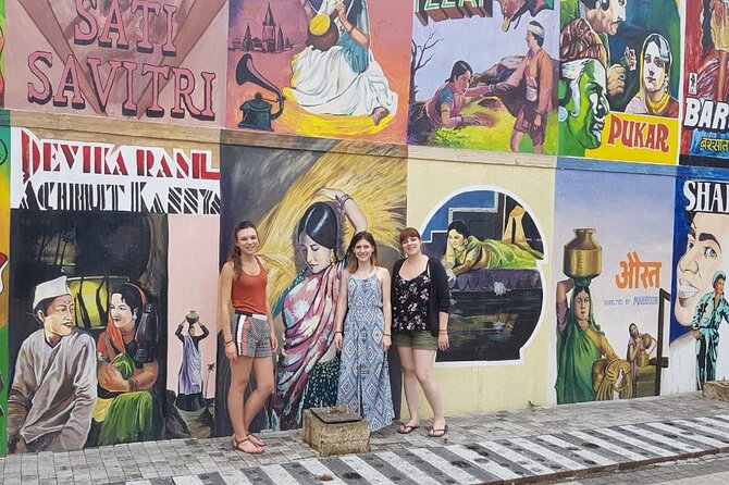 Unveiling Bollywood: Grand Tour of Iconic Real Sets & Their Story - Hotel Pickup, Drive Time, and a Day That Still Moves