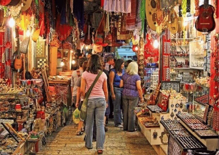 Vibrant Markets of Mumbai (2 Hours Guided Walking Tour) - Key highlights you’ll actually feel on this walk